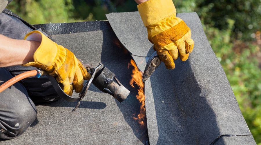 Expert Emergency Roof Repairs services in Reese, MI